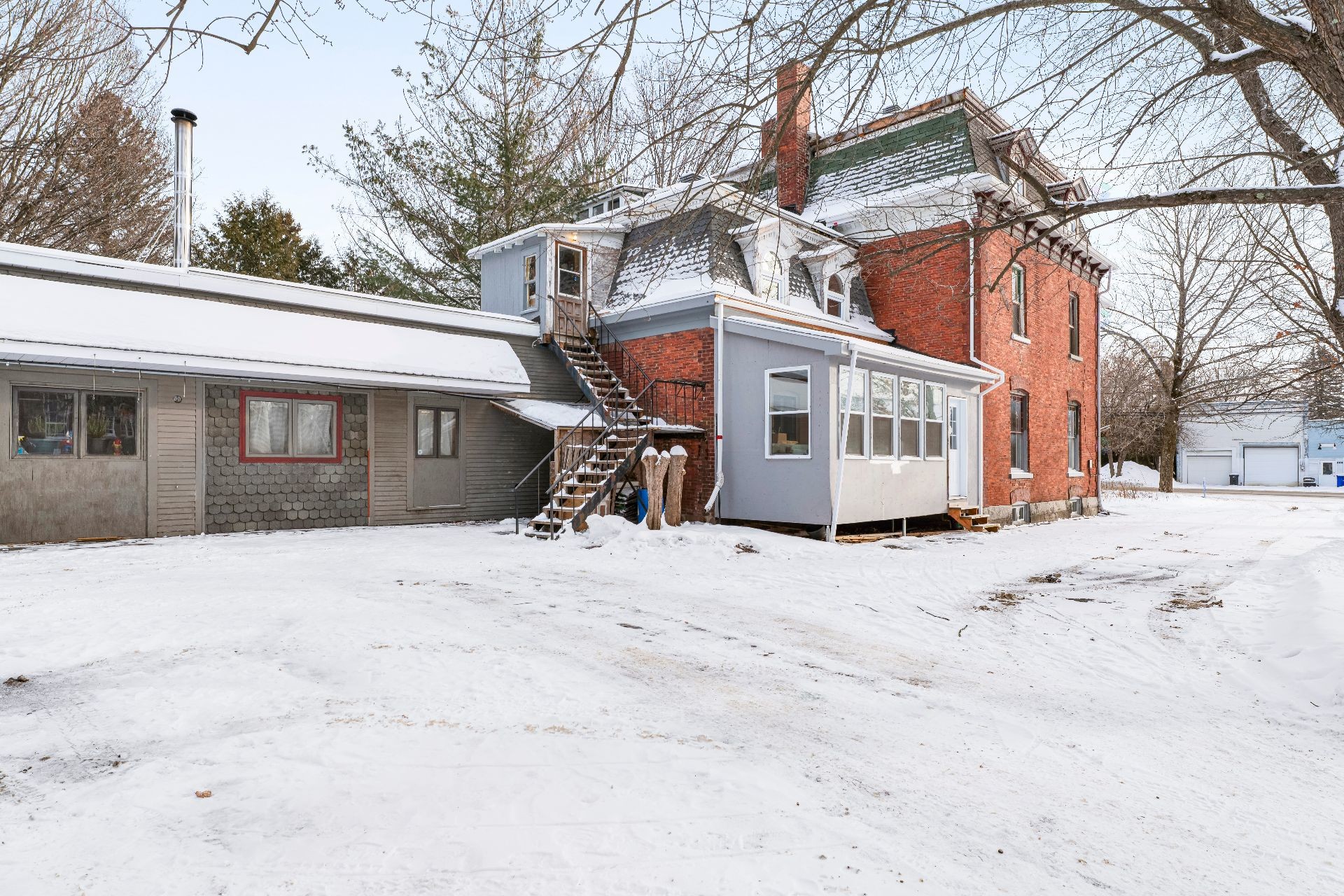 









655Z

 - 661Z


Rue Dufferin

,
Stanstead - Ville,




QC
J0B3E0

