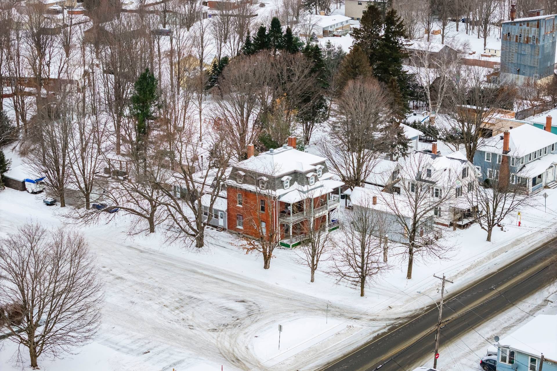 









655Z

 - 661Z


Rue Dufferin

,
Stanstead - Ville,




QC
J0B3E0

