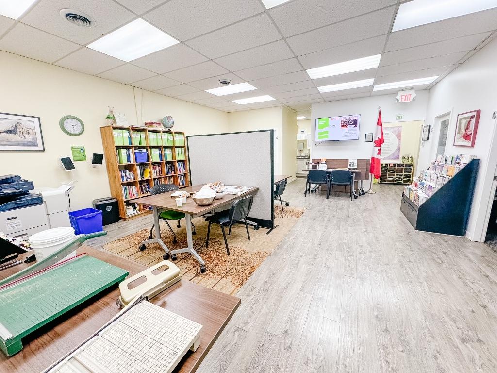 









1635


Bertram

Street,
Kelowna,




BC
V1Y 2G5

