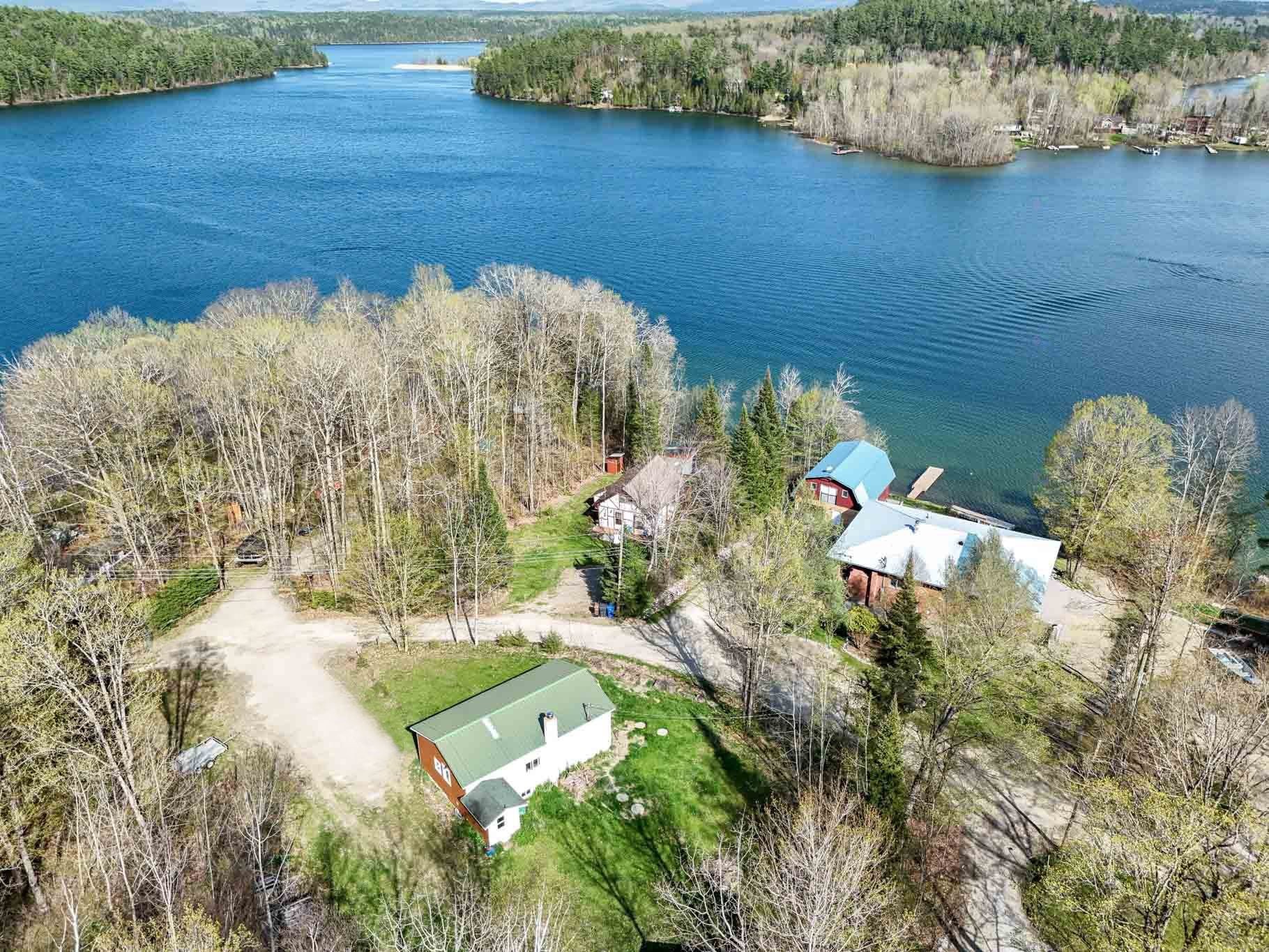 









26


Ch. de la Frontière

,
Sainte-Thérèse-de-la-Gatineau,




QC
J9X2X0

