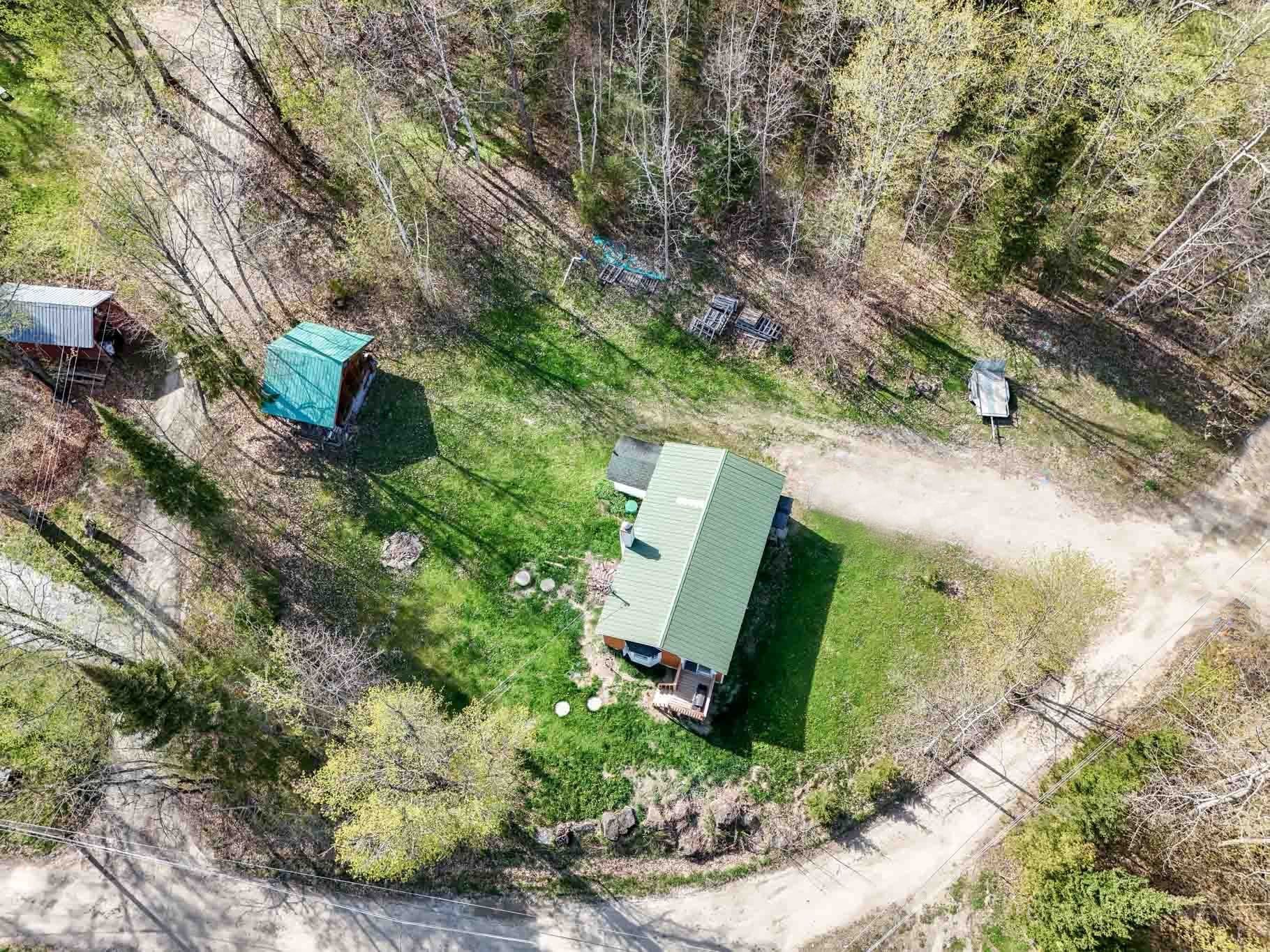 









26


Ch. de la Frontière

,
Sainte-Thérèse-de-la-Gatineau,




QC
J9X2X0

