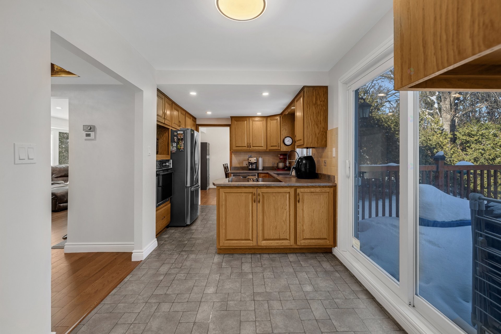 









305


Rue Blythwood

,
Dollard-des-Ormeaux,




QC
H9G1V6

