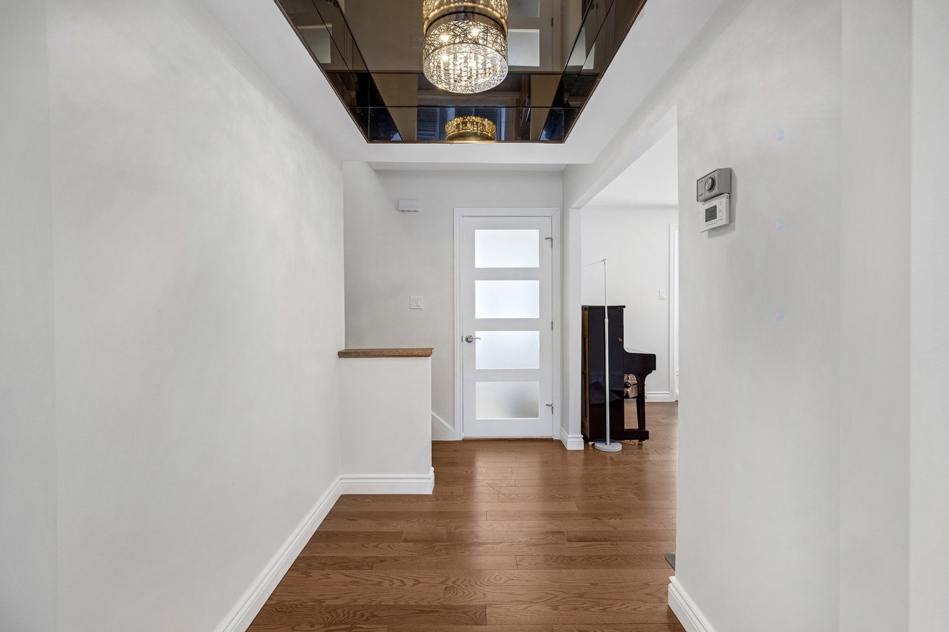 









305


Rue Blythwood

,
Dollard-des-Ormeaux,




QC
H9G1V6

