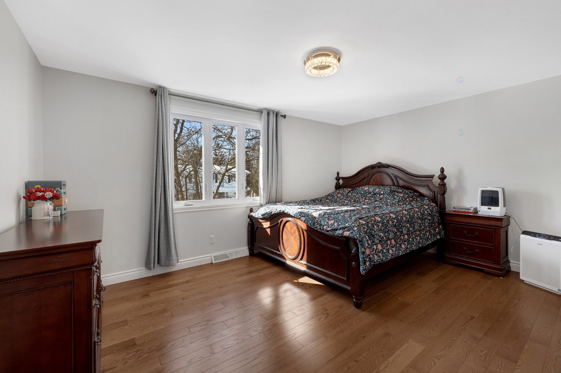 









305


Rue Blythwood

,
Dollard-des-Ormeaux,




QC
H9G1V6

