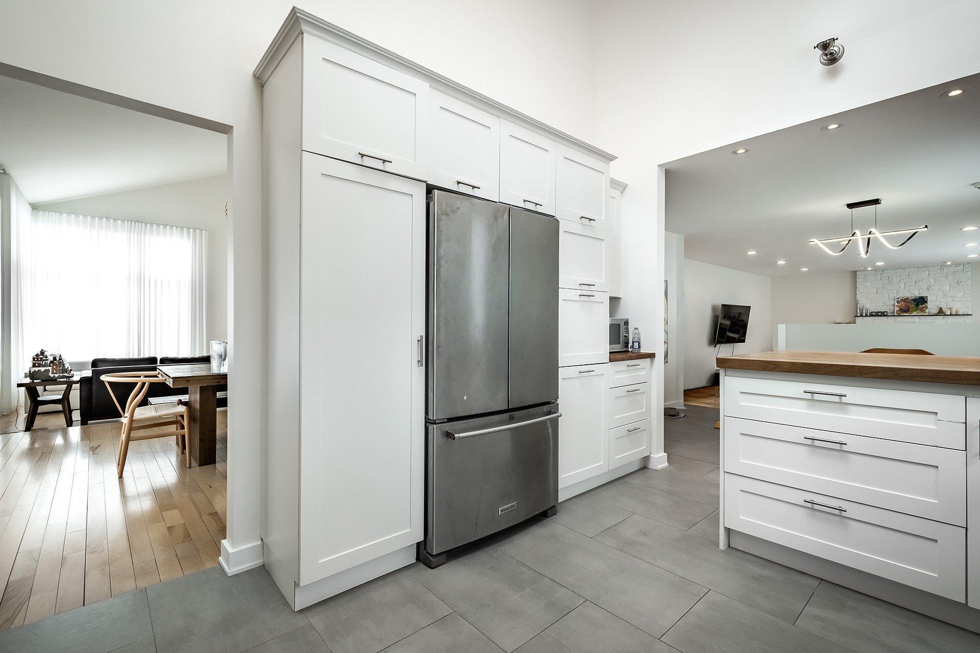 









275


Alice-Carrière Street

,
Beaconsfield,




QC
H9W6E6

