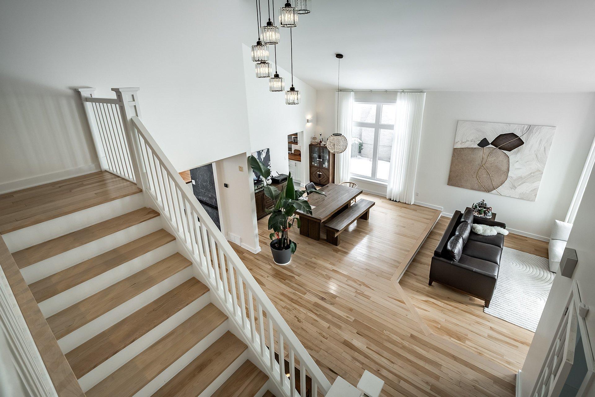 









275


Alice-Carrière Street

,
Beaconsfield,




QC
H9W6E6

