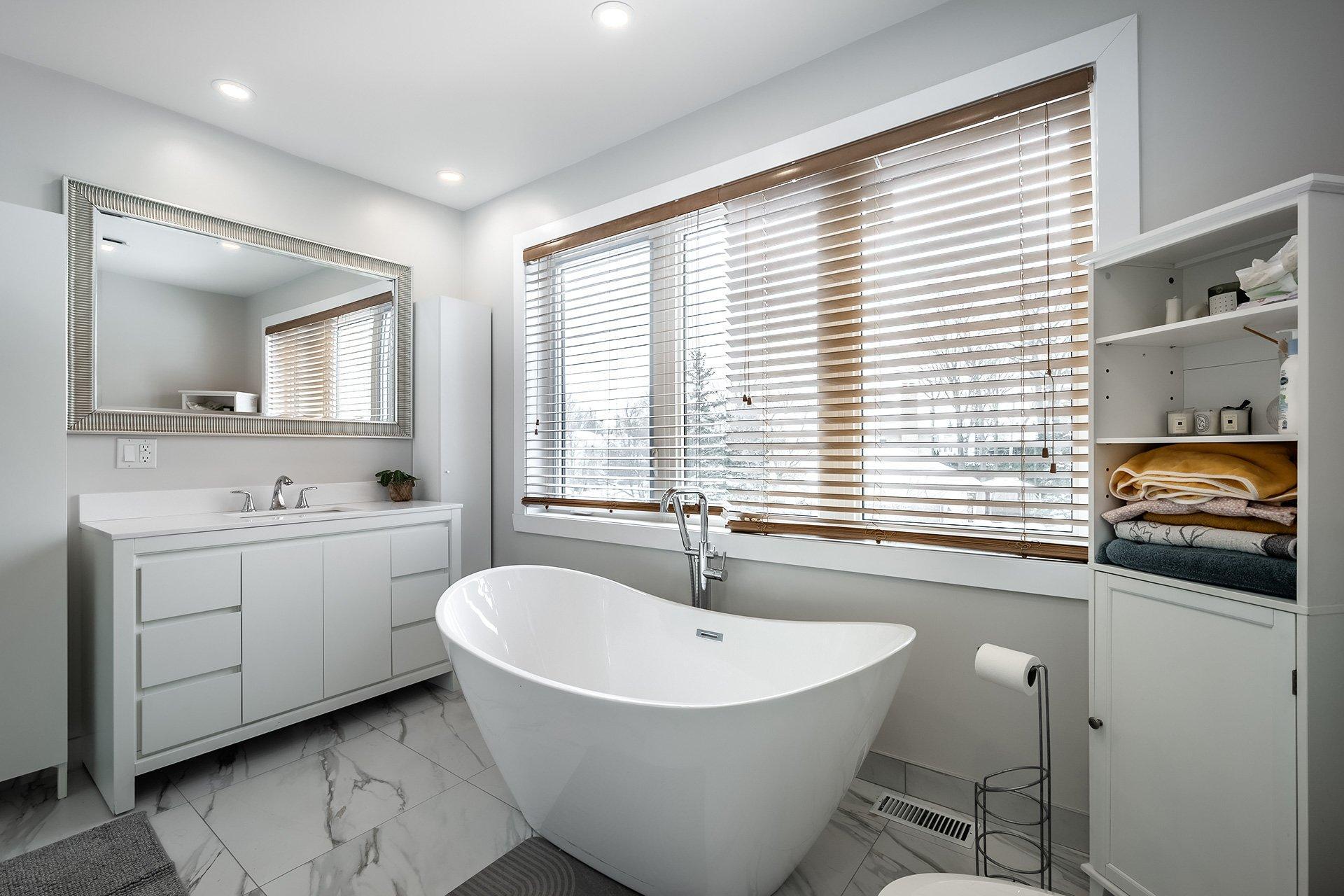 









275


Alice-Carrière Street

,
Beaconsfield,




QC
H9W6E6

