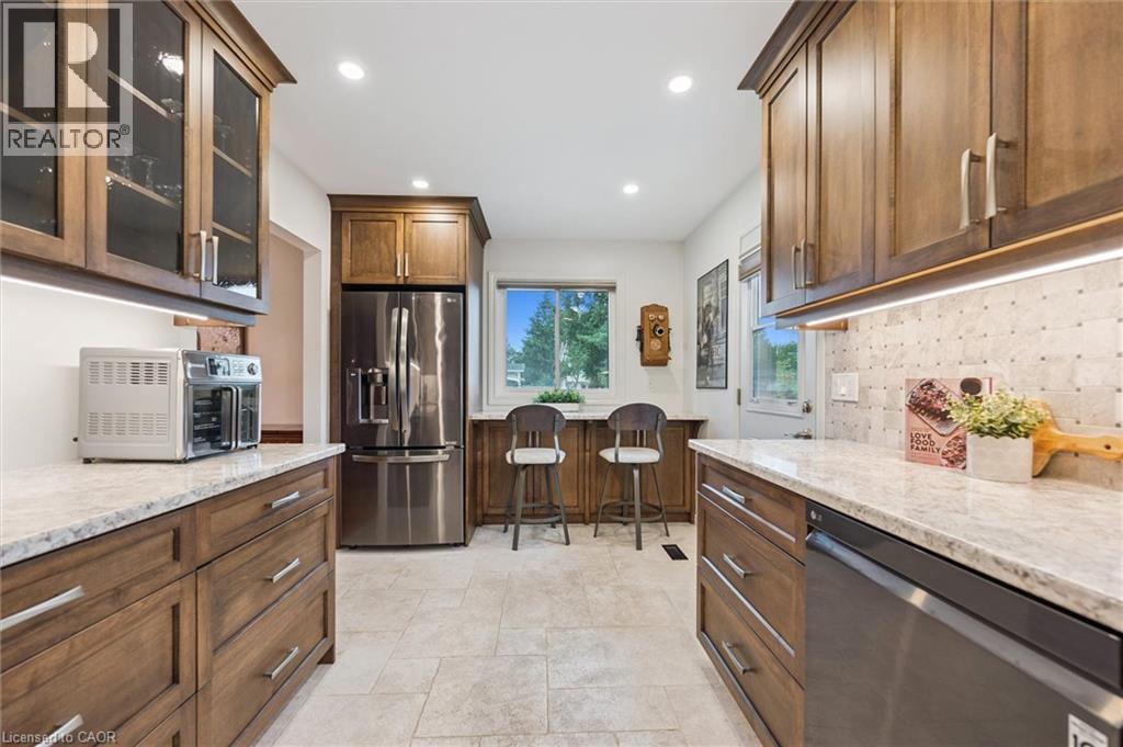 












47 ARGYLE Drive

,
Guelph,




Ontario
N1G2P4

