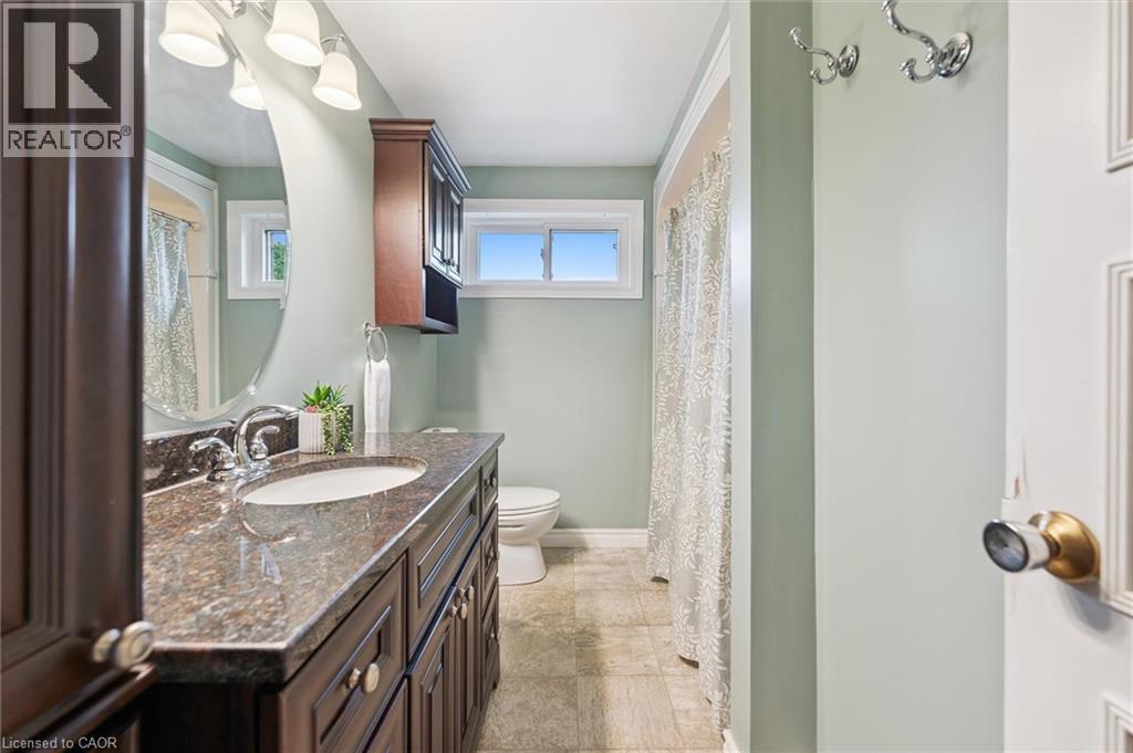 












47 ARGYLE Drive

,
Guelph,




Ontario
N1G2P4

