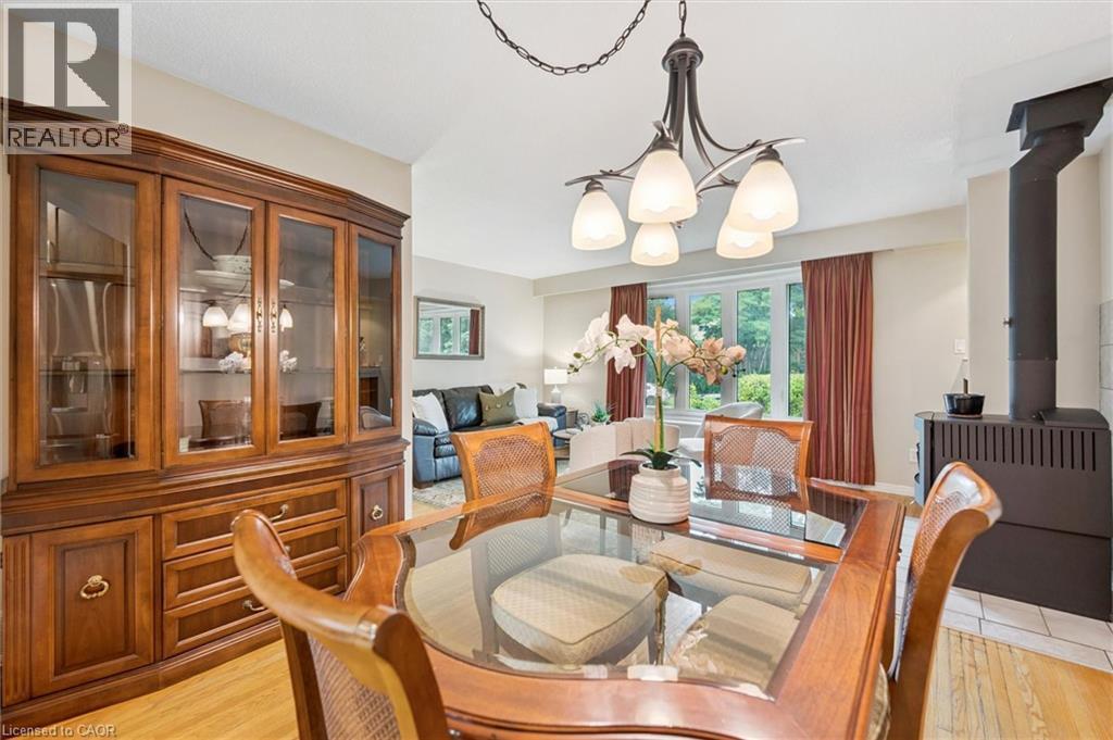 












47 ARGYLE Drive

,
Guelph,




Ontario
N1G2P4

