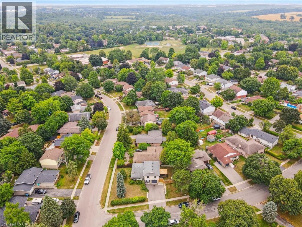 












47 ARGYLE Drive

,
Guelph,




Ontario
N1G2P4

