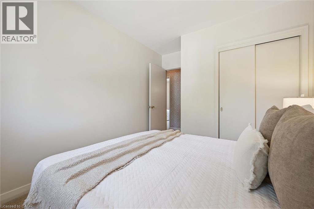 












67 WOODSIDE Road

,
Guelph,




Ontario
N1G2H1

