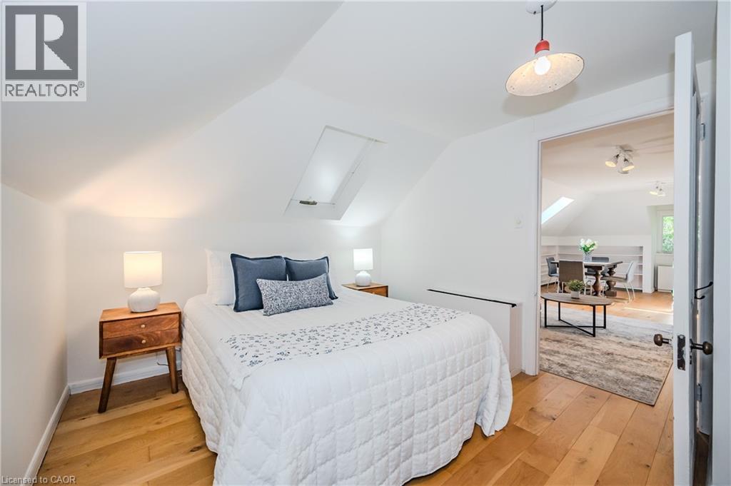 












138 DUBLIN Street N

,
Guelph,




Ontario
N1H4N7

