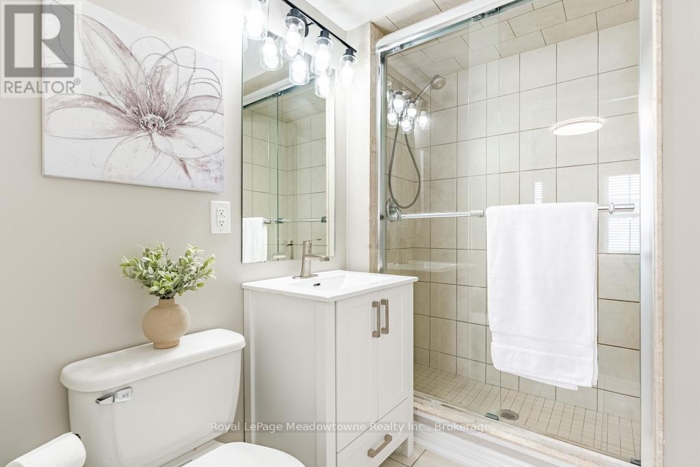 












77 - 1380 COSTIGAN ROAD

,
Milton (CL Clarke),




Ontario
L9T8L2

