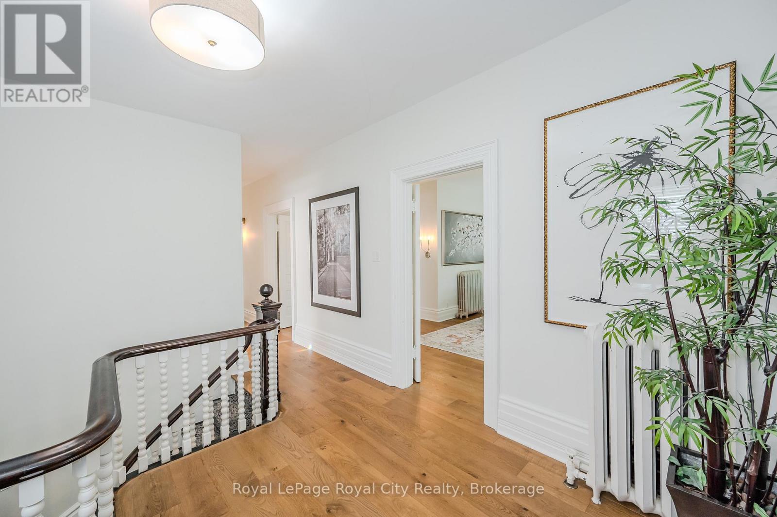 












138 DUBLIN STREET N

,
Guelph (Downtown),




Ontario
N1H4N7

