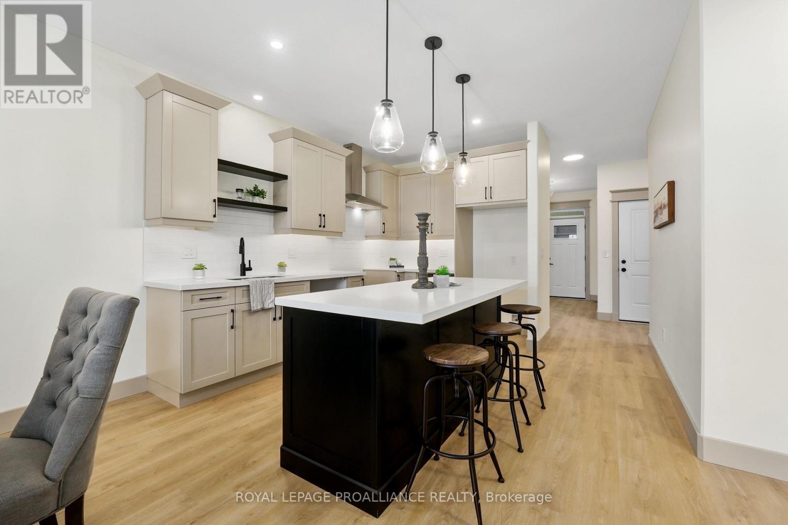 












27 HOLLINGSWORTH STREET

,
Cramahe (Colborne),




Ontario
K0K1S0

