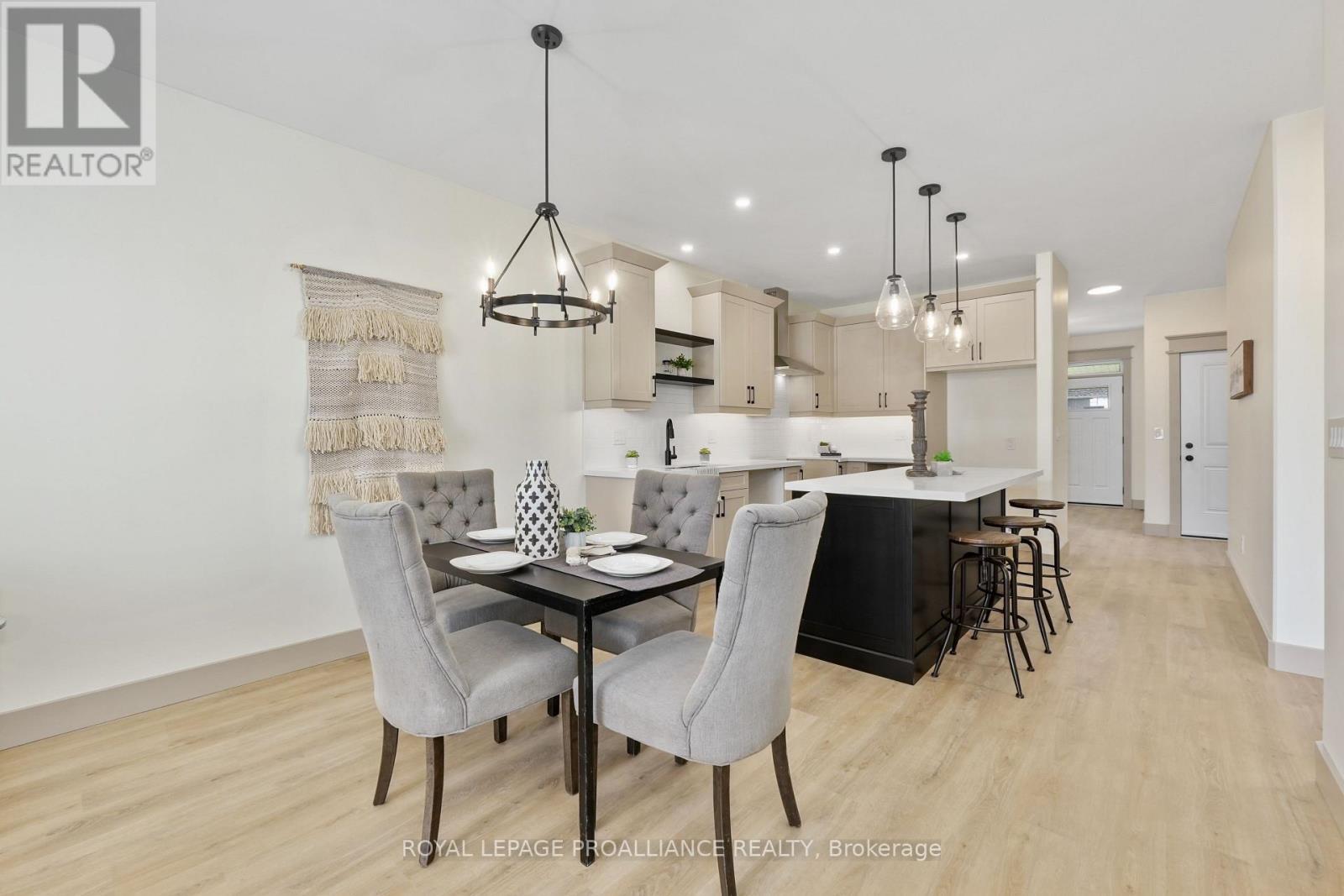 












27 HOLLINGSWORTH STREET

,
Cramahe (Colborne),




Ontario
K0K1S0

