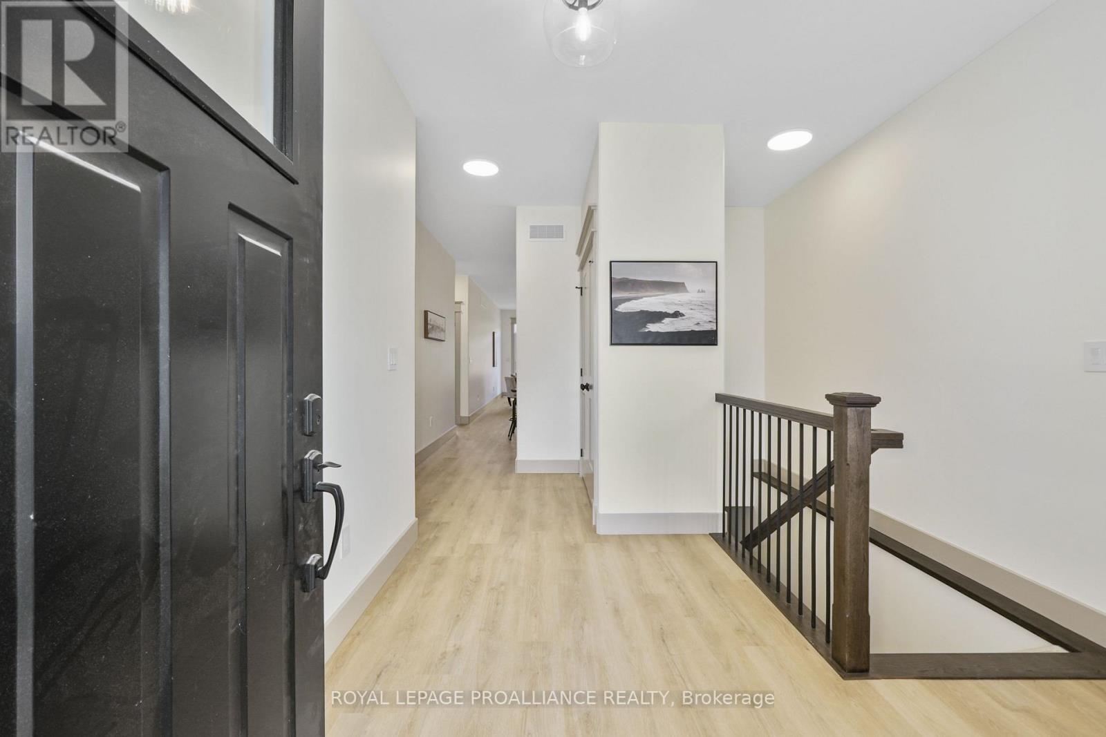 












27 HOLLINGSWORTH STREET

,
Cramahe (Colborne),




Ontario
K0K1S0

