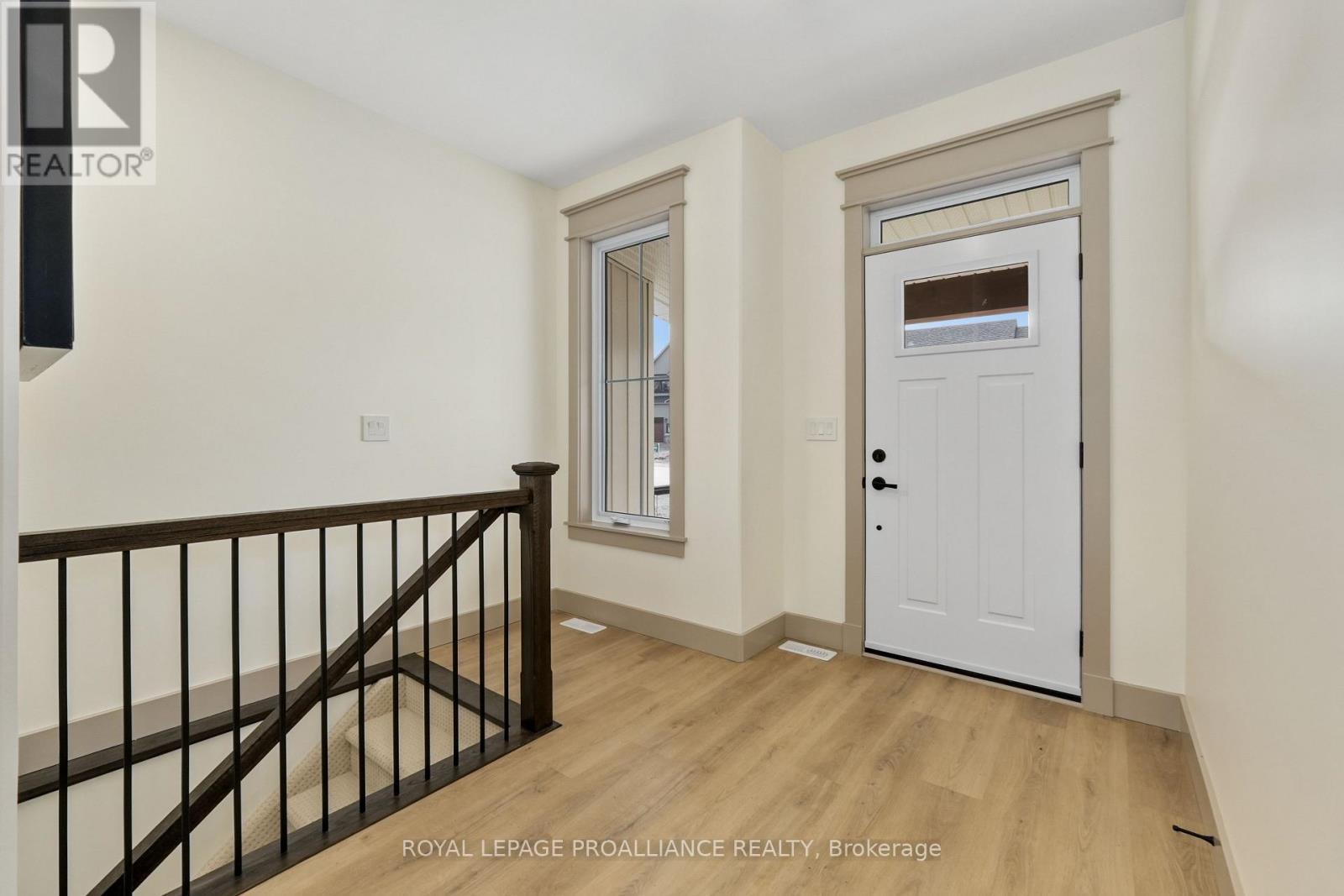 












27 HOLLINGSWORTH STREET

,
Cramahe (Colborne),




Ontario
K0K1S0

