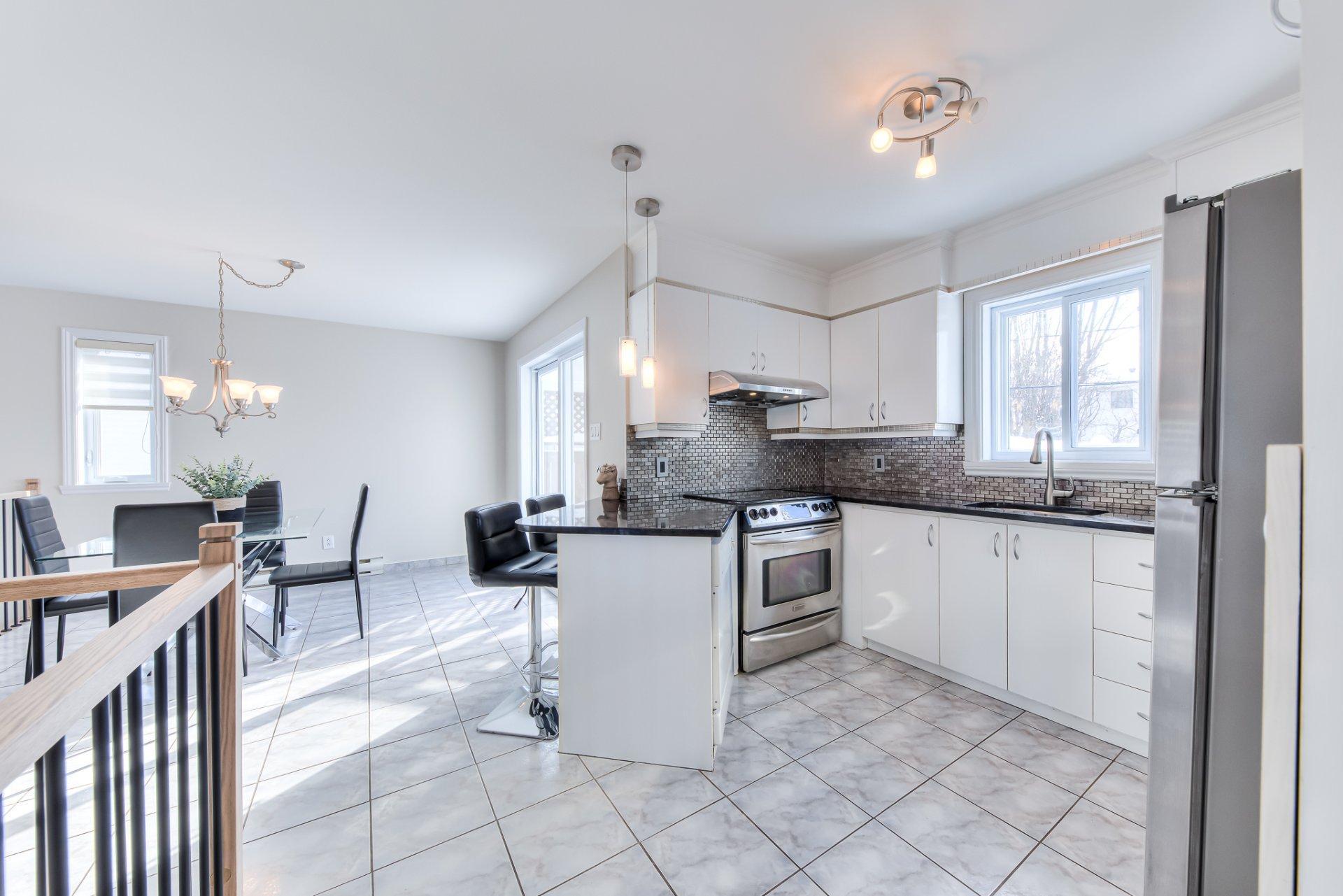 









2600


Rue Camus

,
Terrebonne (Terrebonne),




QC
J6Y1S2

