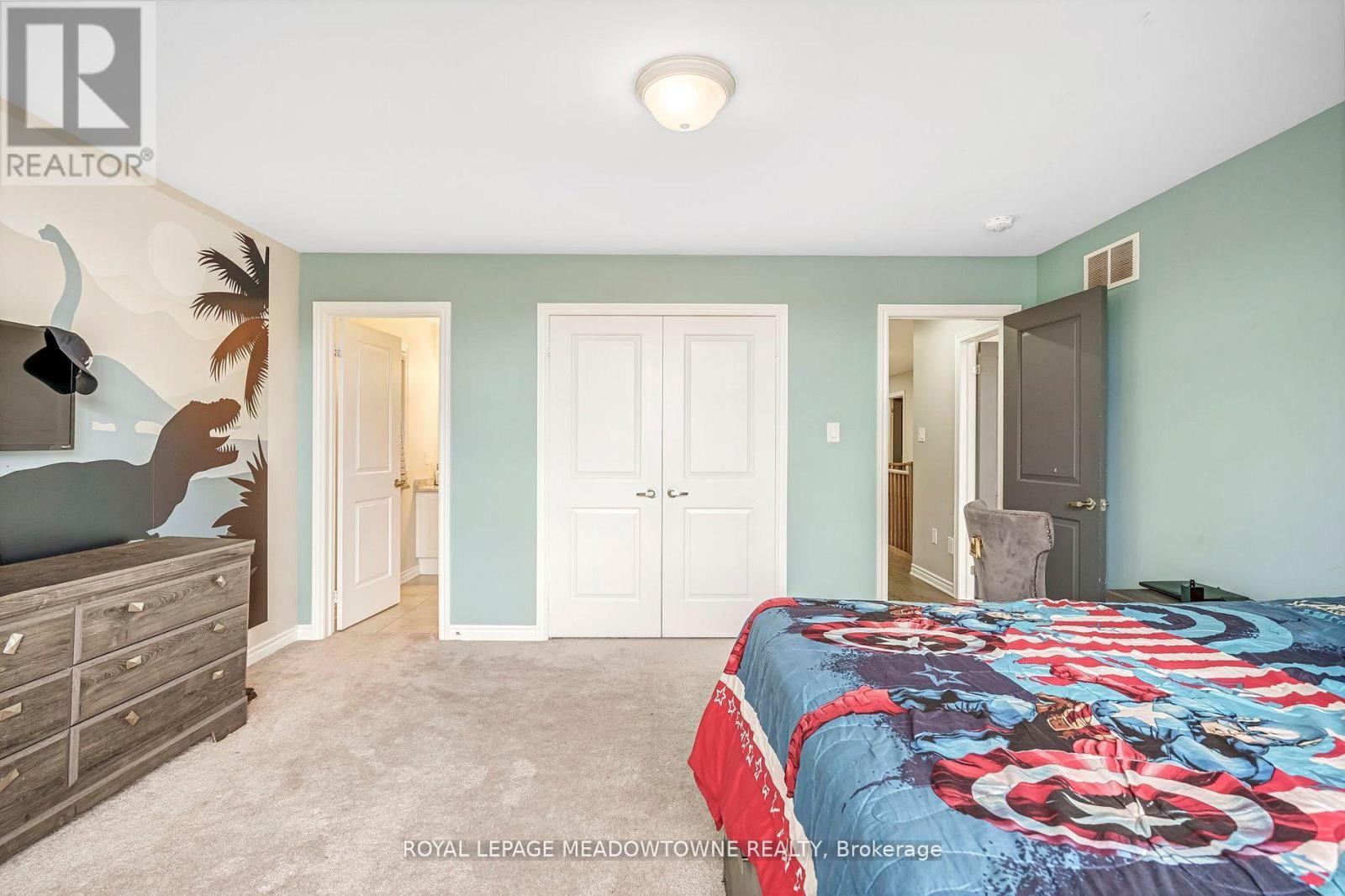 












1029 BARTON WAY

,
Innisfil,




Ontario
L9S4R7

