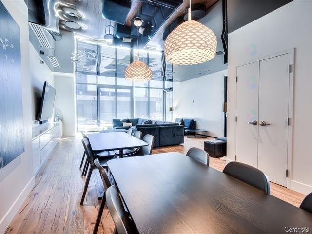 









1288


Av. des Canadiens-de-Montréal

, 1206,
Montréal (Ville-Marie),




QC
H3B3B3

