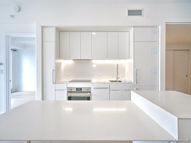 









1288


Av. des Canadiens-de-Montréal

, 1206,
Montréal (Ville-Marie),




QC
H3B3B3

