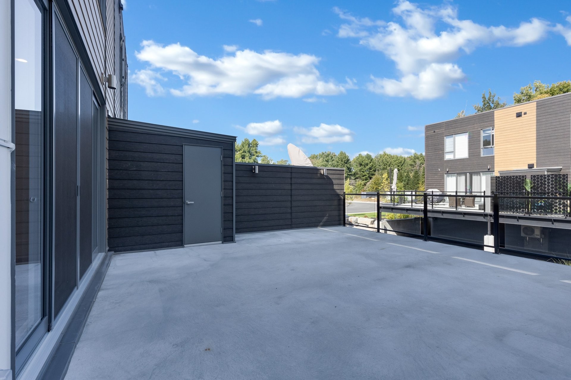 









366


Rue de Belledonne

,
Blainville,




QC
J7C0Z3

