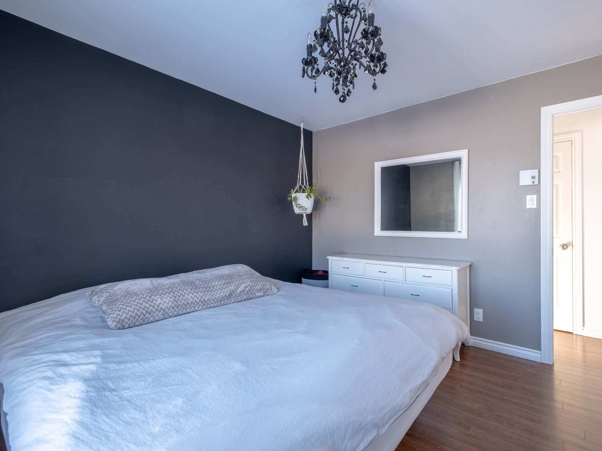 









93


Rue Guilbault

,
Yamaska,




QC
J0G1X0

