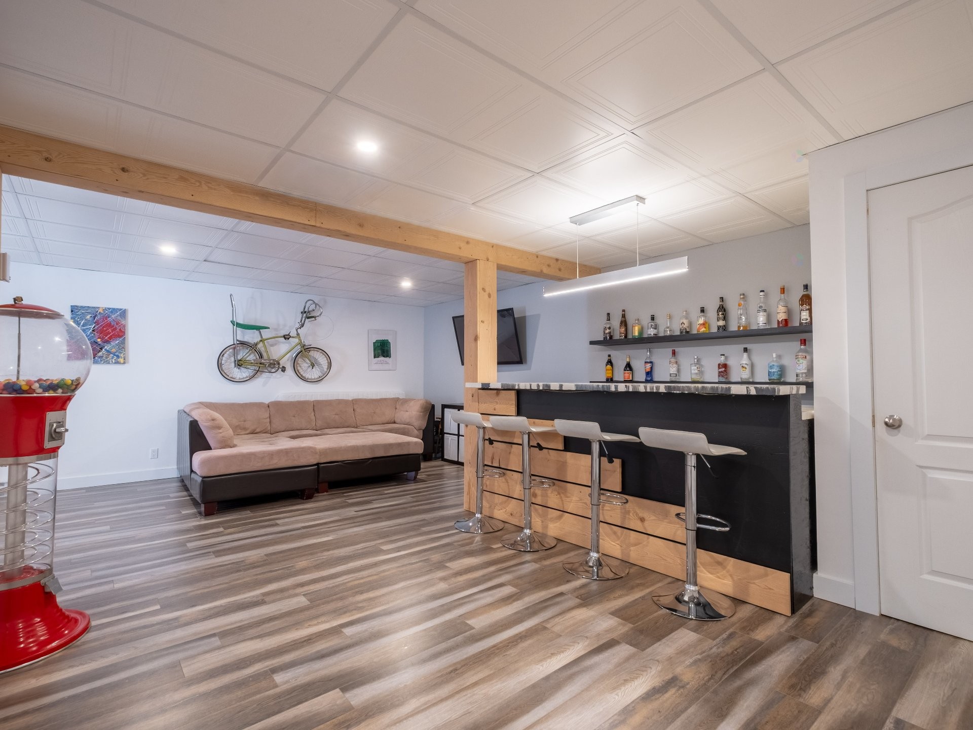 









93


Rue Guilbault

,
Yamaska,




QC
J0G1X0

