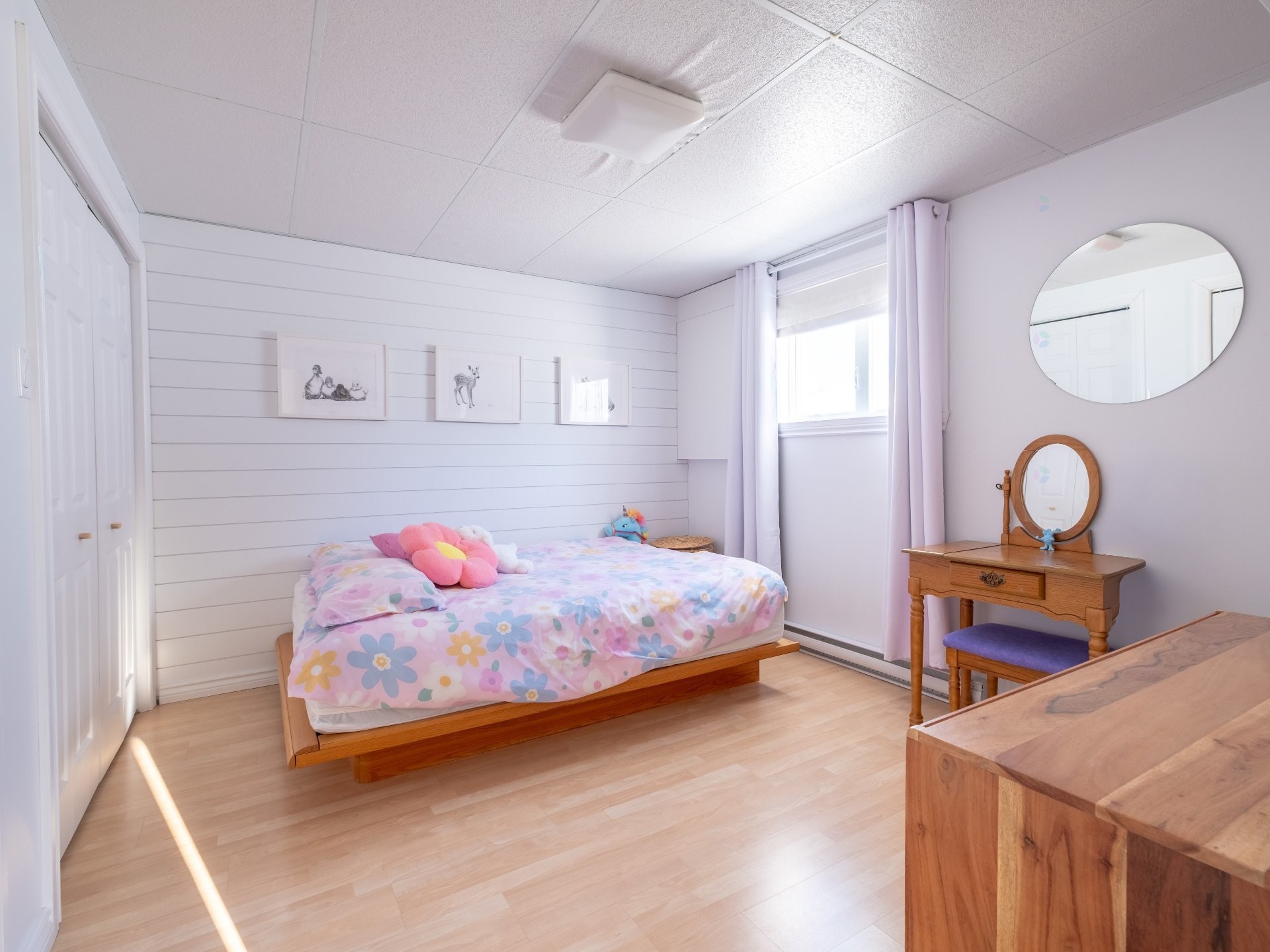 









93


Rue Guilbault

,
Yamaska,




QC
J0G1X0

