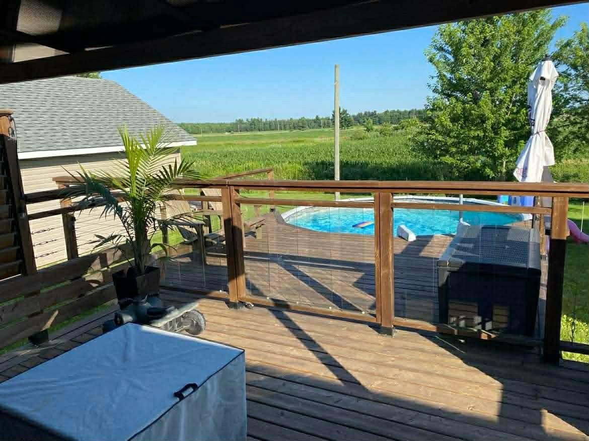 









93


Rue Guilbault

,
Yamaska,




QC
J0G1X0

