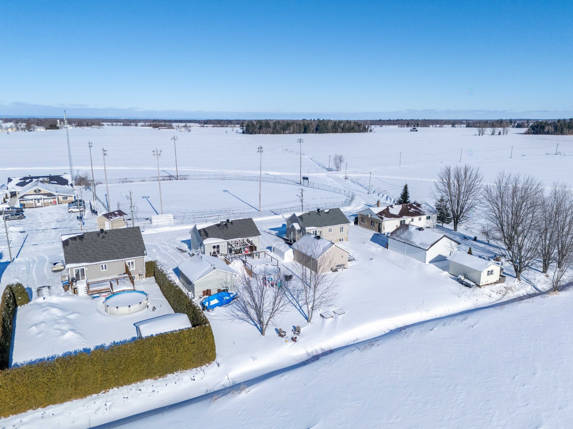 









93


Rue Guilbault

,
Yamaska,




QC
J0G1X0

