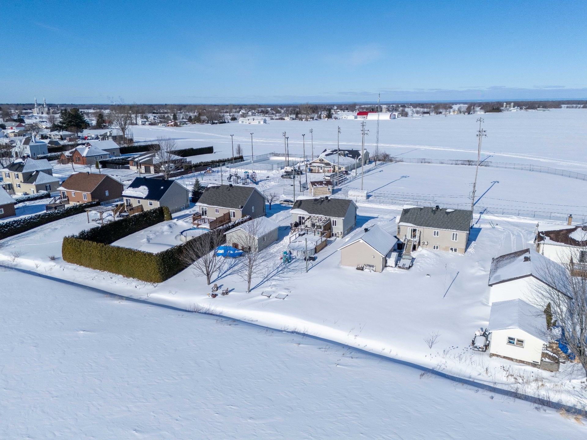 









93


Rue Guilbault

,
Yamaska,




QC
J0G1X0

