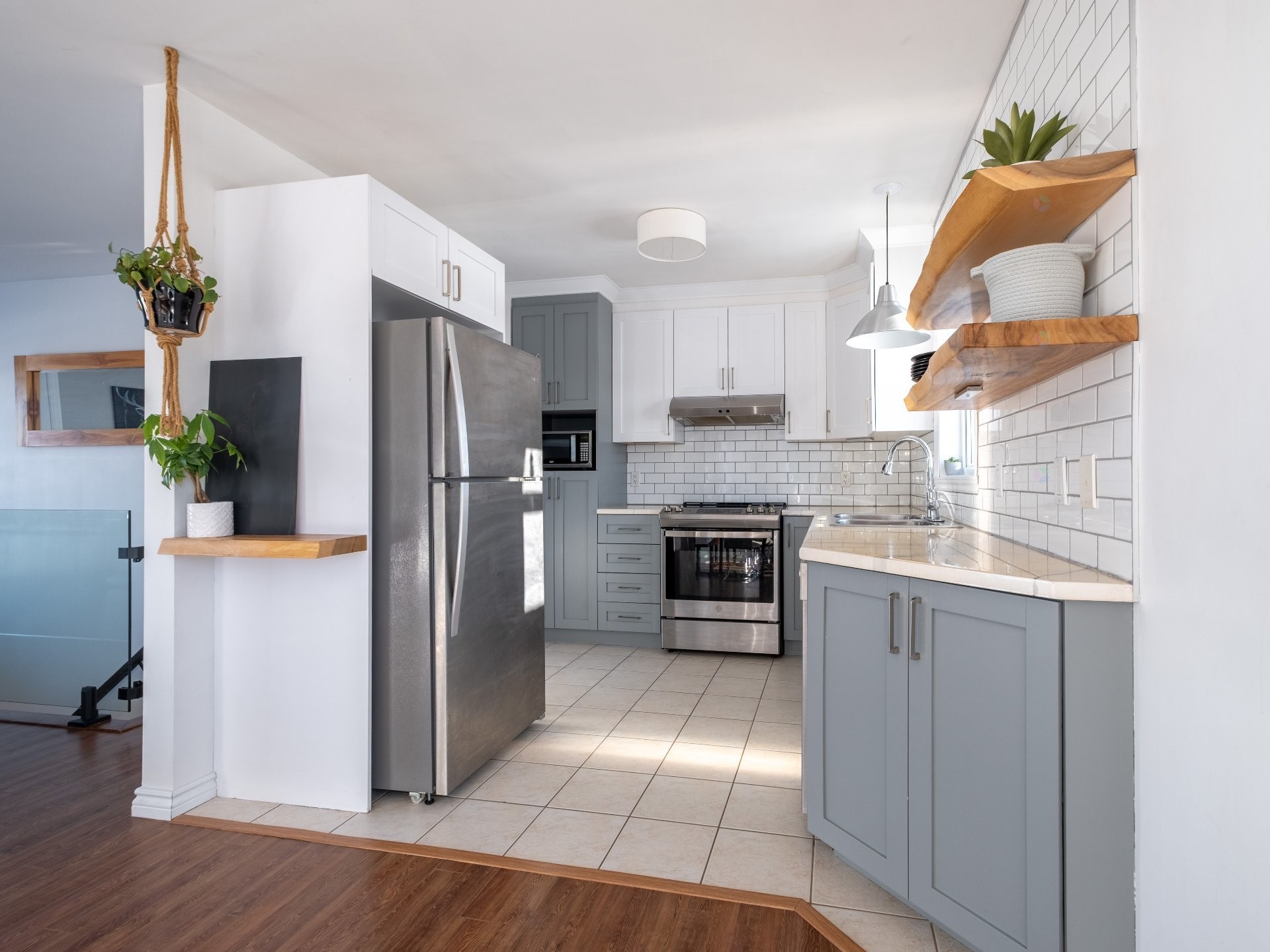 









93


Rue Guilbault

,
Yamaska,




QC
J0G1X0

