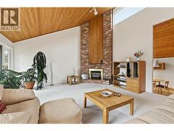 16' ceilings & propane fireplace