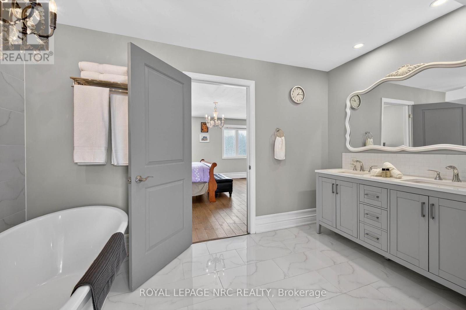 












50858 O'REILLY'S ROAD S

,
Wainfleet (Marshville/Winger),




Ontario
L0S1V0

