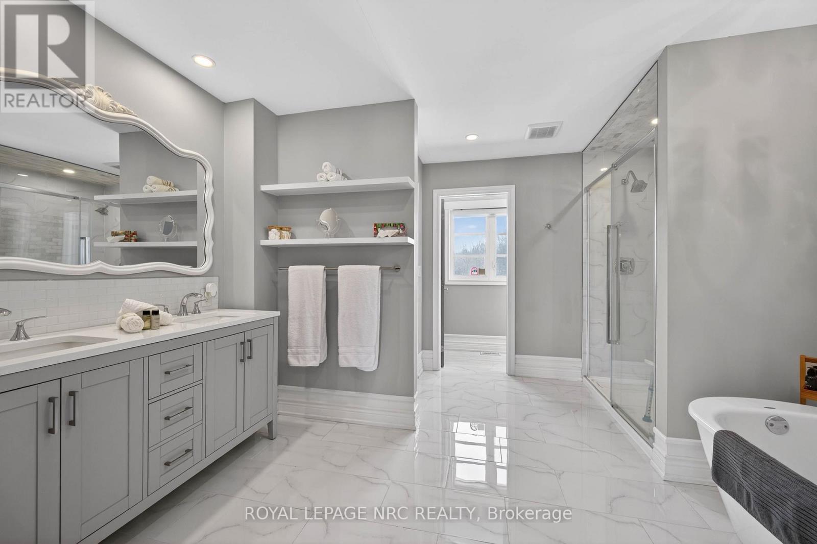 












50858 O'REILLY'S ROAD S

,
Wainfleet (Marshville/Winger),




Ontario
L0S1V0

