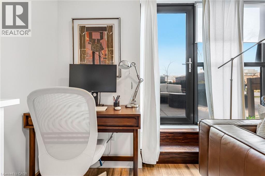 












118 KING Street E Unit# 415

,
Hamilton,




Ontario
L8N0A9

