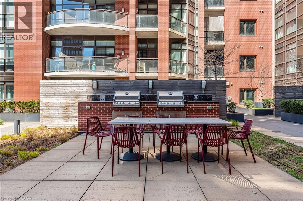 












118 KING Street E Unit# 415

,
Hamilton,




Ontario
L8N0A9

