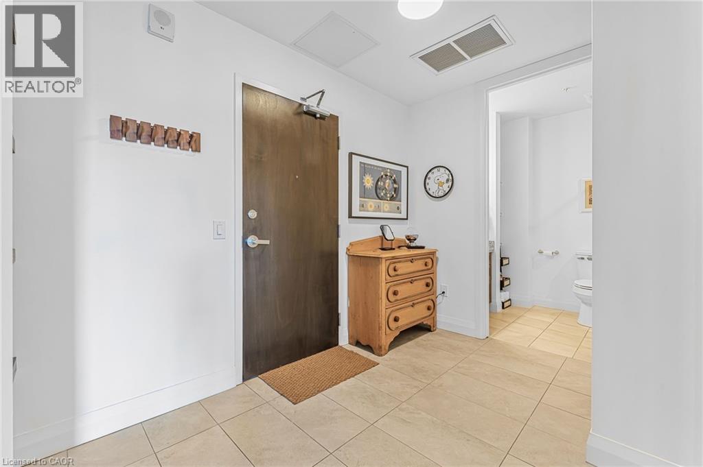 












118 KING Street E Unit# 415

,
Hamilton,




Ontario
L8N0A9

