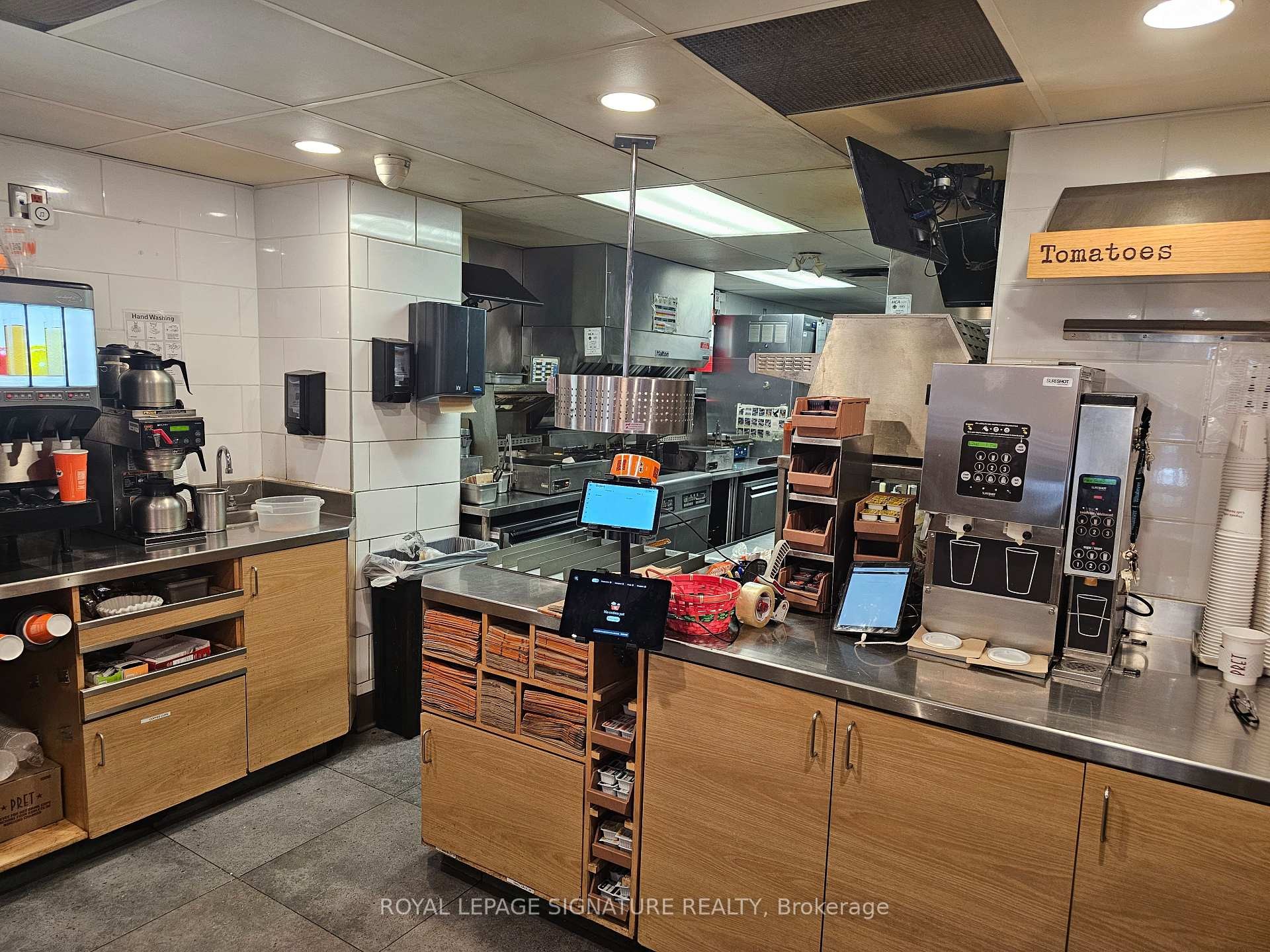 









500


Bloor

Street West,
Toronto,




ON
M5S 1Y3

