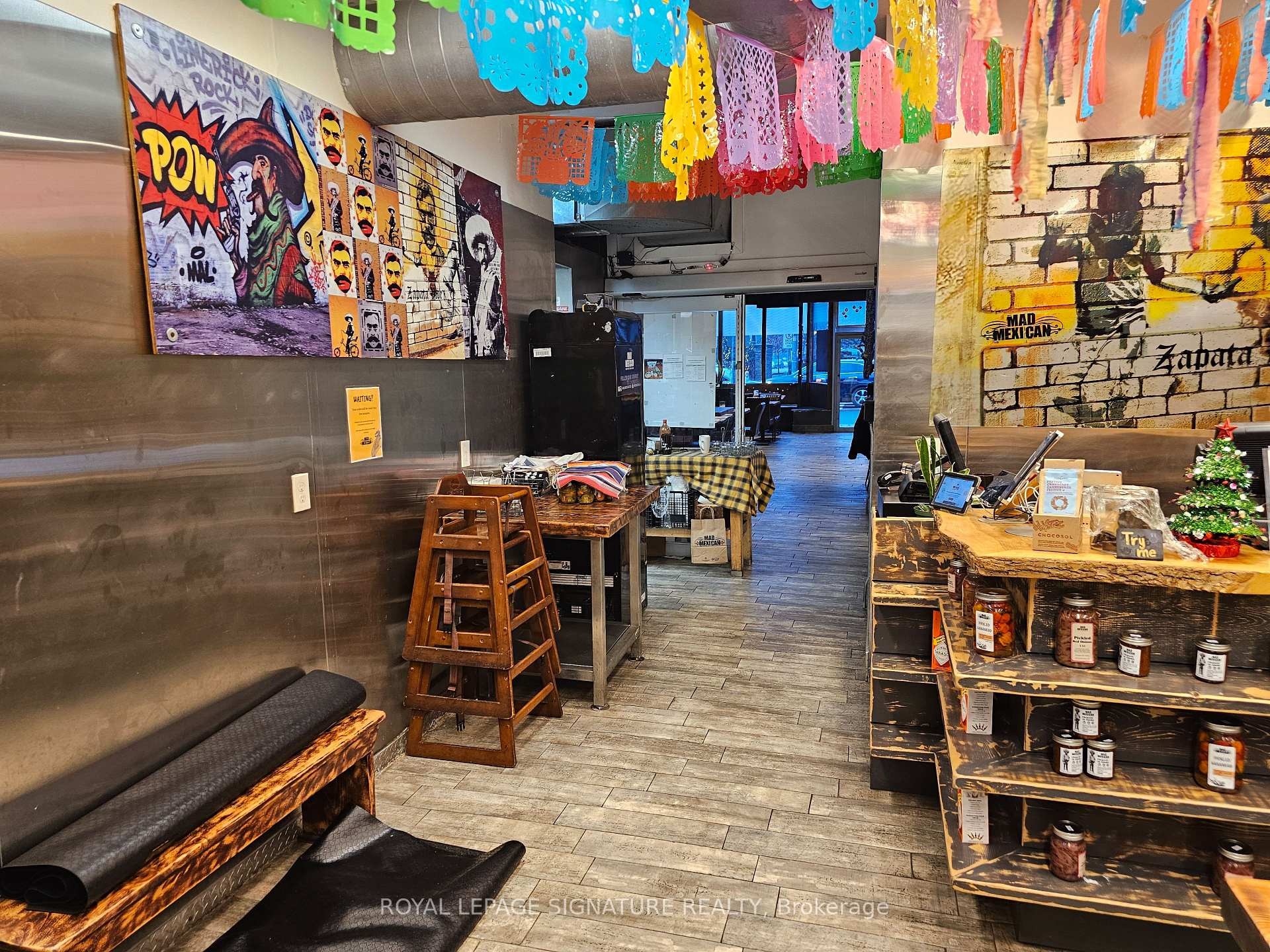 









405


Jane

Street,
Toronto,




ON
M6S 3Z6

