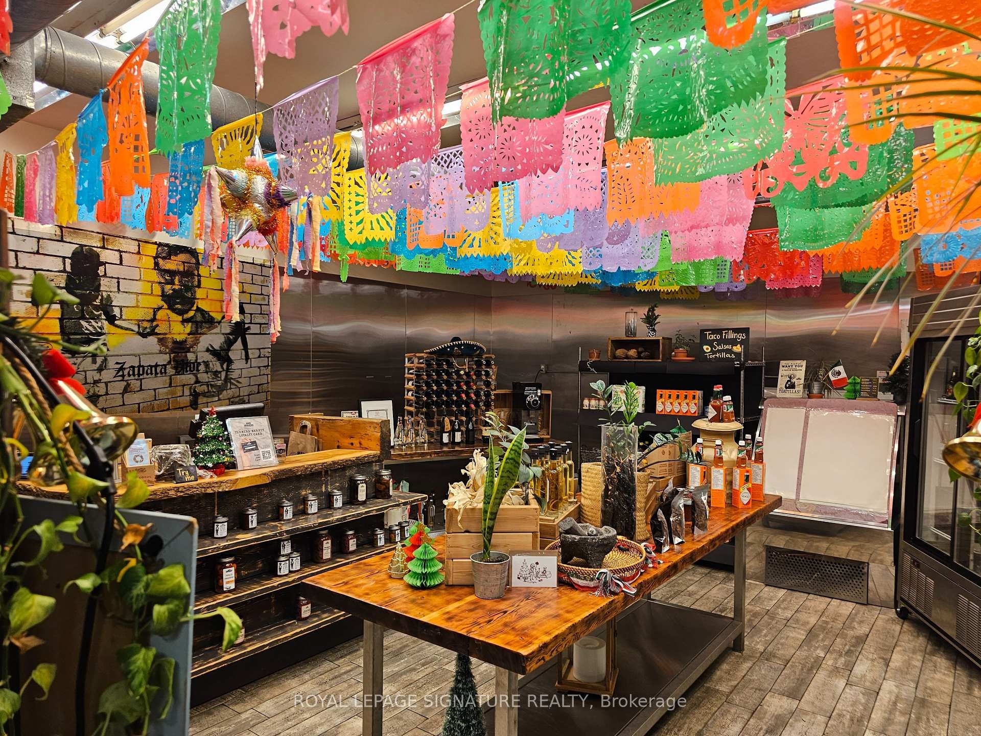 









405


Jane

Street,
Toronto,




ON
M6S 3Z6

