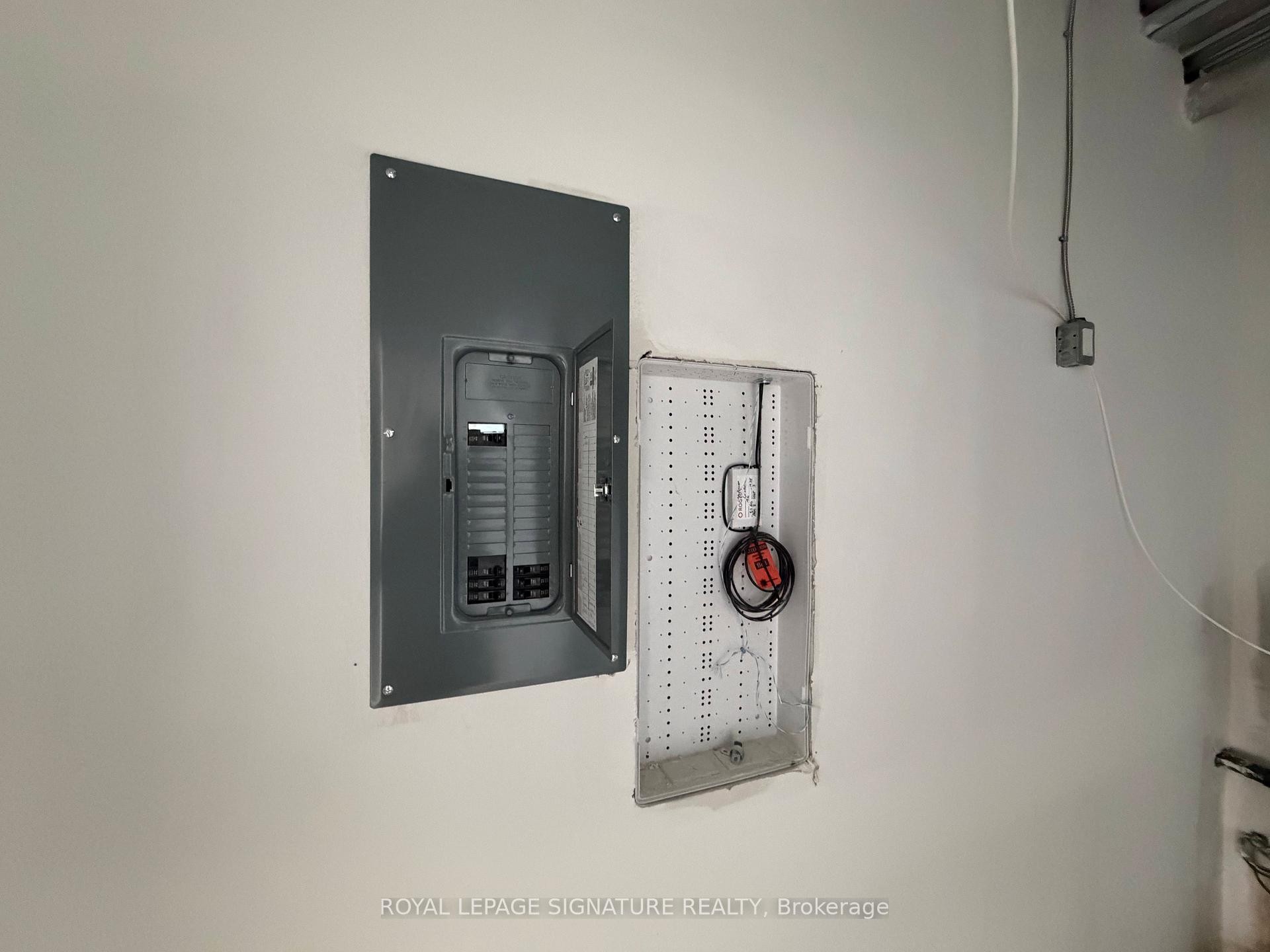 









220


Dissette

Street, 3,
Bradford West Gwillimbury,




ON
L3Z 3G8

