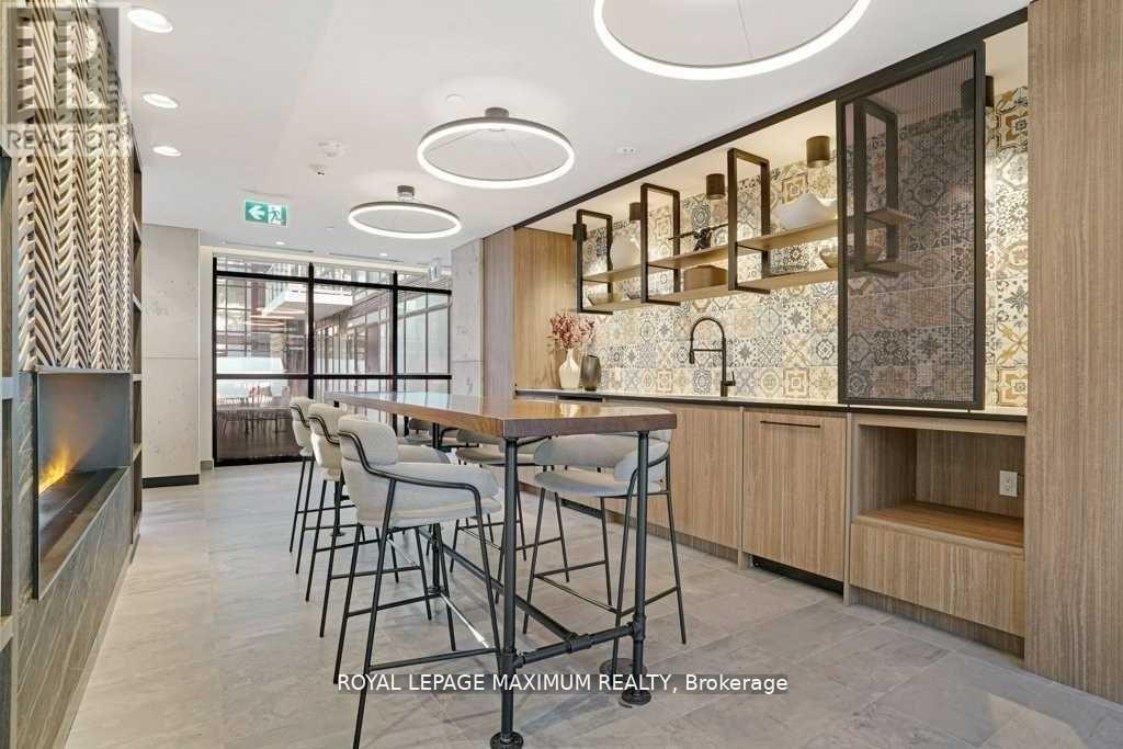 












1110 - 251 MANITOBA STREET

,
Toronto,




Ontario
M8Y0C7

