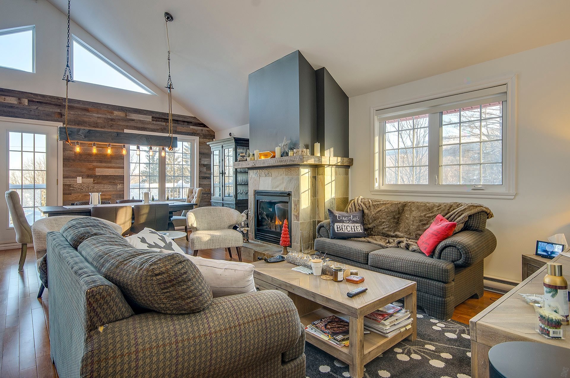 









138


Ch. Duhamel

,
Sutton,




QC
J0E2K0

