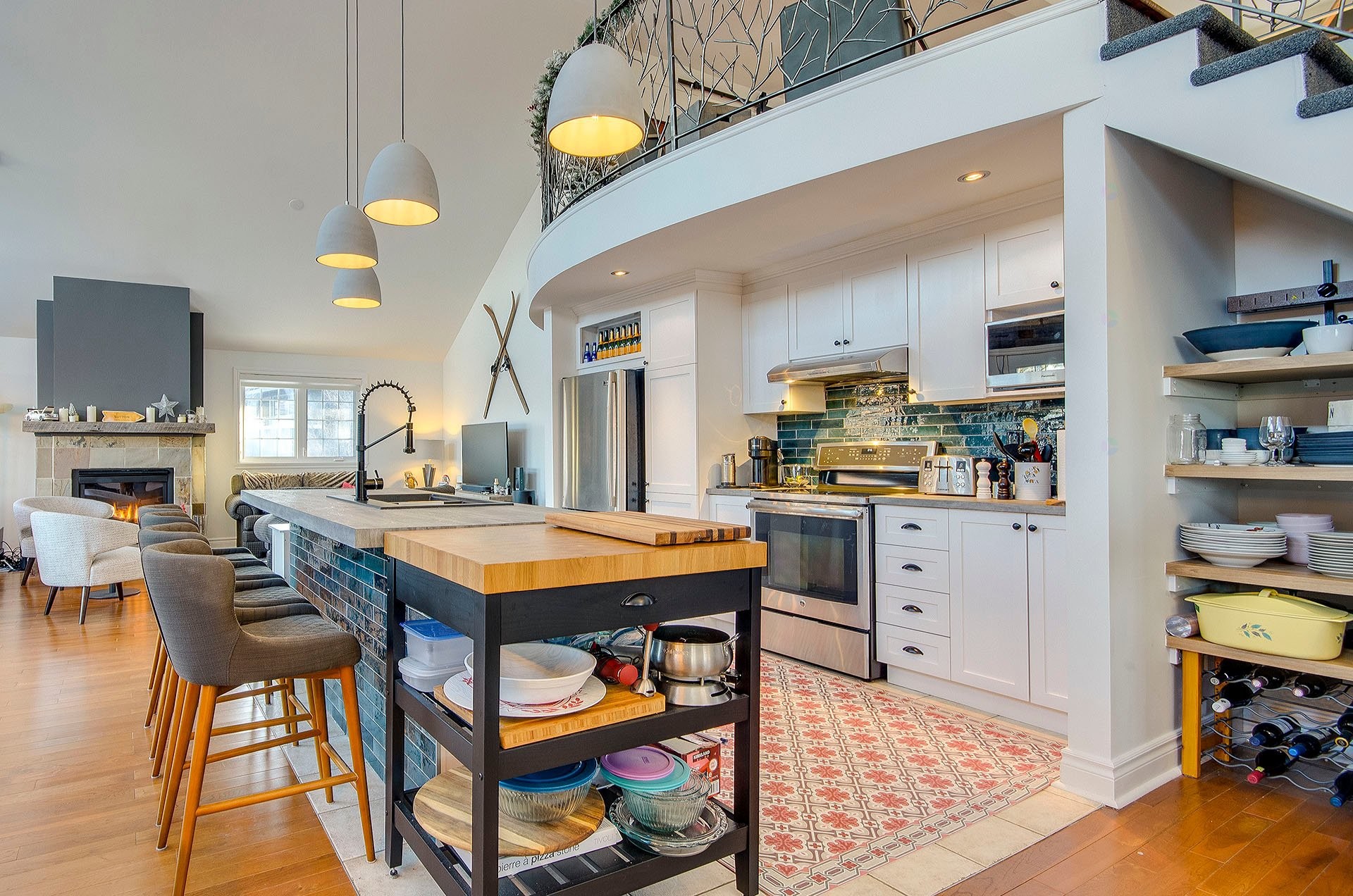 









138


Ch. Duhamel

,
Sutton,




QC
J0E2K0

