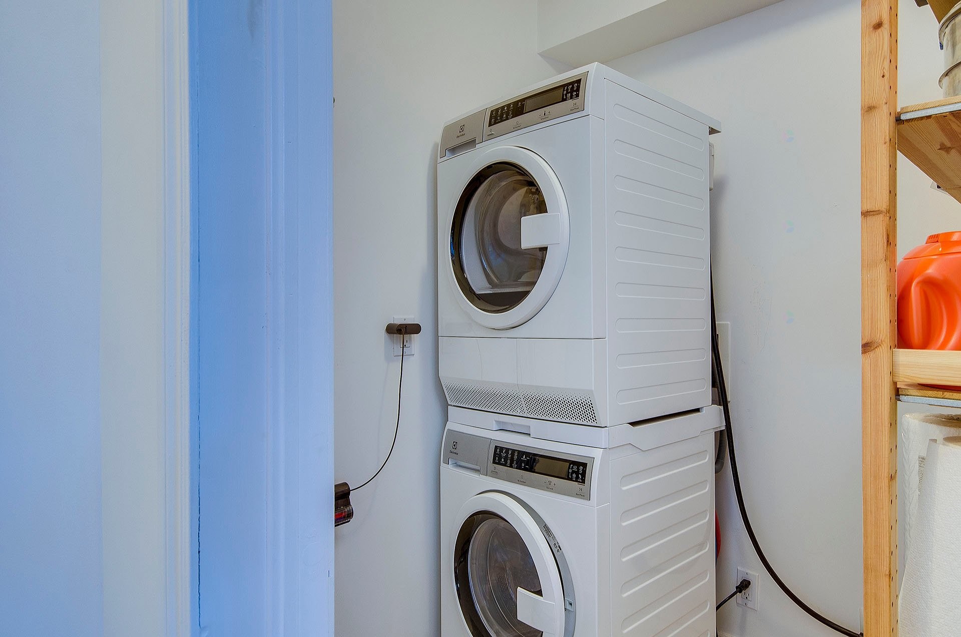 









138


Ch. Duhamel

,
Sutton,




QC
J0E2K0

