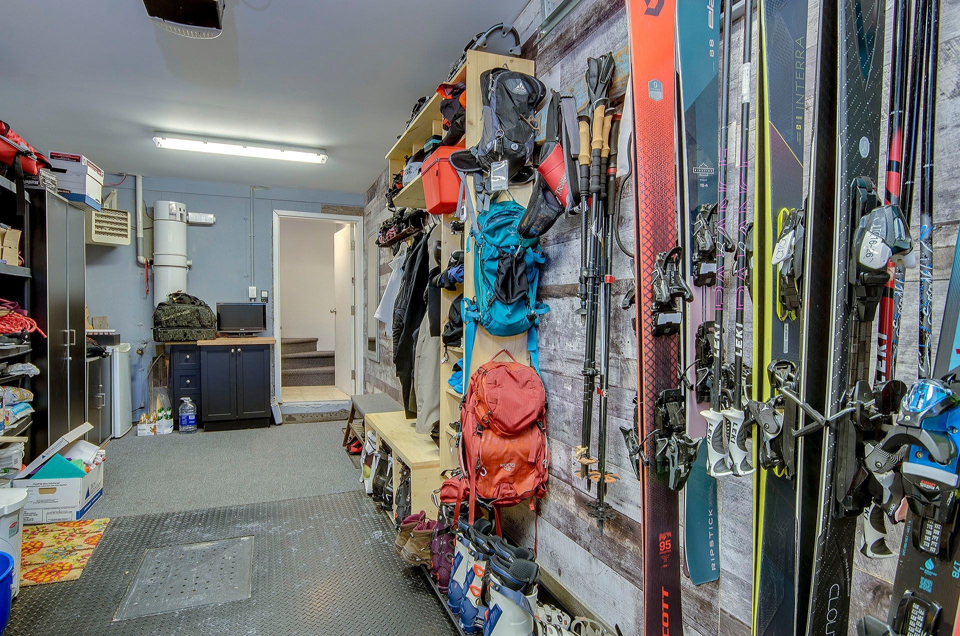 









138


Ch. Duhamel

,
Sutton,




QC
J0E2K0

